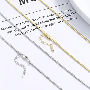 Minimalistische 925 Sterling Silber Schlangenkette in Gold und Silber mit Karabinerverschluss