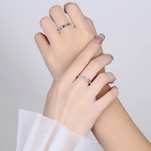 Elegant 925 sterling silver couple rings set with minimalist twisted and sparkling zircon