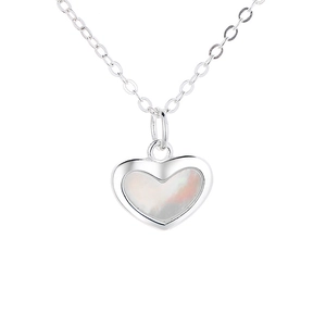 Minimalist 925 sterling silver necklace with heart-shaped white mother of pearl pendant