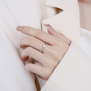 925 sterling silver butterfly ring with zirconia stones on a fine band for women