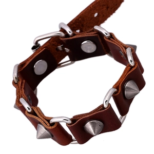 Bracelet en Cuir de Vachette Punk Rétro Fait à la Main pour Hommes Femmes Vintage Alliage Rivet Manchette Bijoux Biker