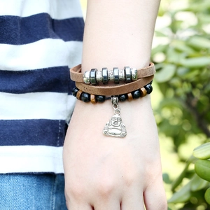Handgefertigtes mehrlagiges Lederarmband mit Buddha-Anhänger und Perlen für Herren