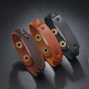 Three-color minimalist multilayer leather bracelets with retro brass snap buttons