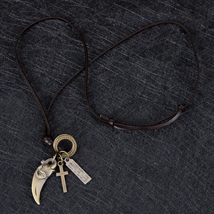 Collier hip hop en cuir avec pendentif éléphant vintage et croix en bronze vieilli