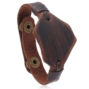 Bracciale in Vera Pelle Vintage Punk per Uomo Cinturino Regolabile in Pelle Bovina e Ferro Fatto a Mano Gioielli di Moda Retro