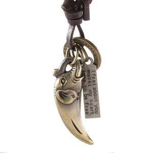 Pendentif tête d'éléphant rétro avec cordon cuir et étiquette en métal pour hommes et femmes