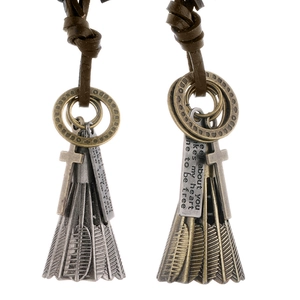 Collier Pendentif Volant de Badminton Punk Vintage pour Hommes Cordon en Cuir de Vachette Croix Plaque Inscrite Bijoux Hip Hop
