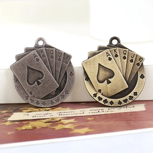 Vintage Alloy Poker Card Charms Royal Flush Spades Design For Necklace Bracelet DIY Jewelry Making Bronze Silver Accessory
