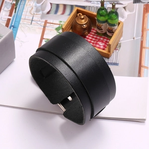 Bracelet multicouche en cuir noir pour homme style punk avec boucle en métal robuste