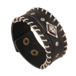 Bracelet en Cuir Large Punk Rétro Pour Hommes Femmes Fait à la Main Tissé en Cuir de Vache Alliage Rivet Bijoux de Mode