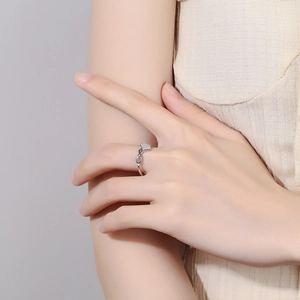 925 Sterling Silver Ginkgo leaf infinity ring with cubic zirconia in open adjustable design