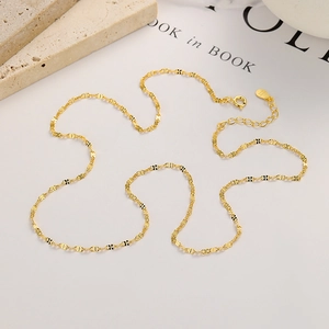 Elegant 925 sterling silver gold plated shimmering chain necklace with adjustable clasp