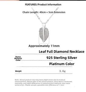 Vue détaillée du pendentif feuille en argent 925 avec serti pavé de zircons brillants