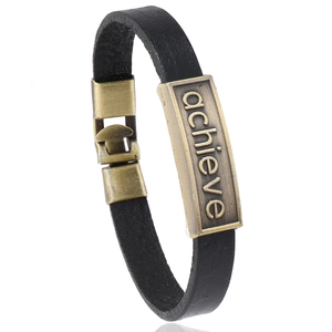 Bracciale Vintage in Pelle Bovina Unisex Con Piastra in Lega Incisa Achieve Bronzo Antico Gioielli Moda Regolabili