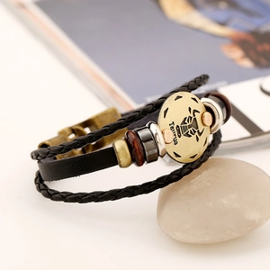 Bracelet multicouche zodiaque Taureau en cuir noir avec breloque en bronze vintage