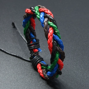 Bracelet tressé en cuir multicolore de style bohème avec cordon noir réglable
