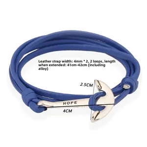 Vue détaillée d'un bracelet nautique en cuir PU avec pendentif ancre et gravure HOPE