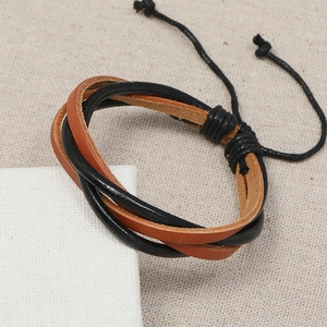 Bracelet multicouche en cuir tressé pour homme avec cordon réglable et style rétro vintage