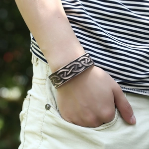 Retro bronze Celtic knot open cuff bracelet with vintage pattern for men and women