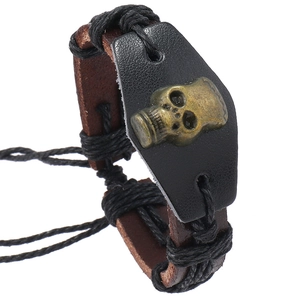 Bracelet en Cuir Tressé Crâne Punk Rétro pour Hommes Femmes Gothique Fait à la Main Cuir de Vachette Alliage Réglable Bijoux Halloween