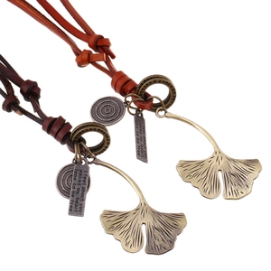 Vintage Cowhide Leather Leaf Pendant Necklace Adjustable Rope Long Sweater Chain Bohemian Jewelry For Women Men