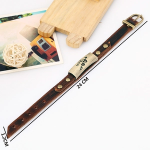 Vintage brown leather bracelet with Love arrow bronze plaque and size specifications