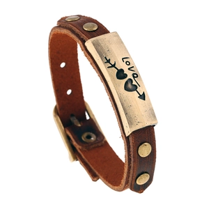 Vintage Punk Leather Bracelet For Men Women Alloy Distressed Love Heart Arrow Handmade Retro Leather Wrap Bracelet Jewelry Gift
