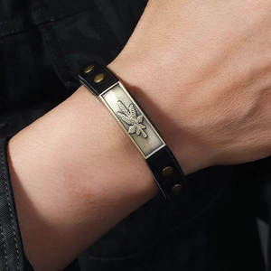 Fashionable black leather bracelet with bronze maple leaf metal plate in punk hip hop style