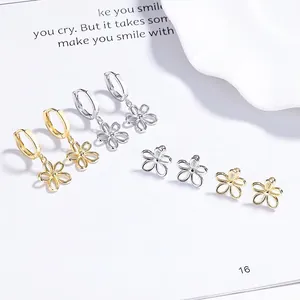 925 Sterling Silver Hollow Flower Stud Earrings For Women Fashion Electroplated Floral Hoop Earrings Simple Versatile Jewelry