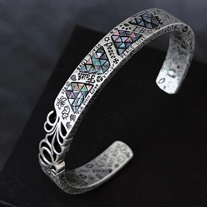 Bracelet Jonc Rétro en Acier Titane Incrustation Coquille Colorée Peace Love Faith Gravé Bijoux de Mode Unisexe Cadeau