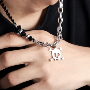 Punk skull pendant necklace with silver chain and black irregular beads for men and women