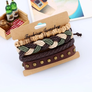 Retro 4-piece set of men's braided leather and wood bead bracelets in bohemian style
