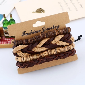 Set di bracciali multistrato in vera pelle fatti a mano con perline di legno vintage