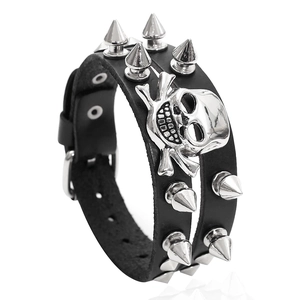 Punk Rock Cowhide Leather Bracelet For Men Women Skull Crossbones Pendant Rivet Spike Decorative Adjustable Wristband Jewelry Gift