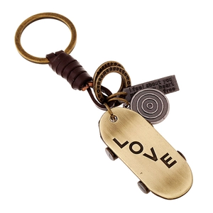 Vintage Cowhide Leather Woven Keychain Retro Alloy Skateboard Pendant Key Ring Bag Charm Accessory For Men Women Jewelry