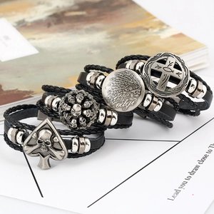 Gevlochten leren armbandenset voor heren met schedel en kruis hangers in vintage zilverstijl