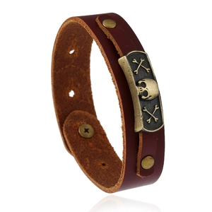 Punk Skull Leather Bracelet For Men Retro Handmade Cowhide Alloy Metal Rivet Biker Rock Style Unisex Jewelry Adjustable Hand Strap