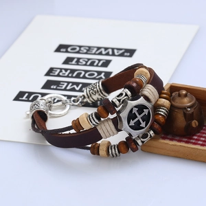 Retro multi-layer brown leather bracelet with wooden beads and metal compass pendant