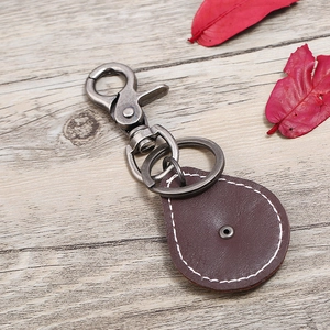 Retro pentagram star genuine leather keychain with dark brown pendant and metal ring
