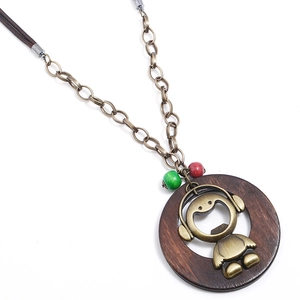 Vintage Ethnic Style Wooden Alloy Humanoid Pendant Long Necklace For Women Cartoon Humanoid Sweater Chain Jewelry Gift