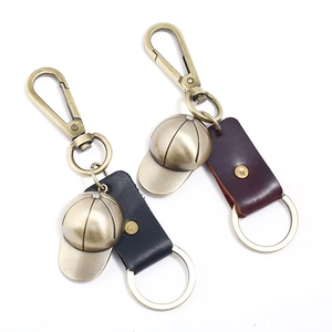 Vintage Punk Cowhide Leather Keychain With Bronze Baseball Cap Pendant Zinc Alloy Car Keyring For Men Women Accessories
