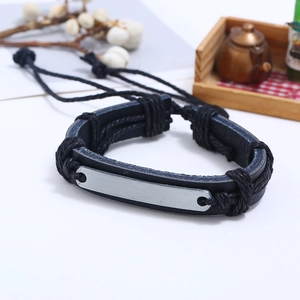 Bracelet tressé en cuir noir pour homme avec plaque en métal personnalisable gravée