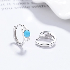 Boucles d'oreilles créoles en argent sterling 925 avec pendentifs en pierre de lune bleue