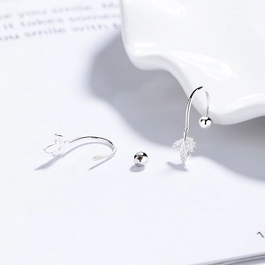 Elegant 925 sterling silver maple leaf earrings with detailed realistic textures and U-hooks