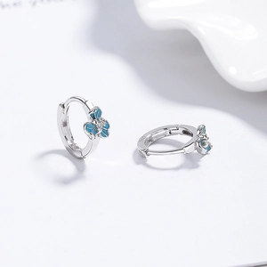 Boucles d'oreilles iris en argent S925 avec émail bleu et détails en zircone