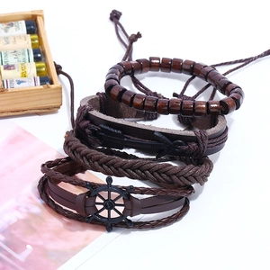 Ensemble de bracelets punk en cuir avec perles en bois et breloques nautiques