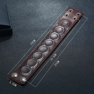 Bracelet large en cuir marron rétro avec texture embossée et boutons-pression, 23cm