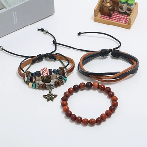Set di 3 bracciali punk vintage in pelle intrecciata con perle di legno e ciondolo a farfalla