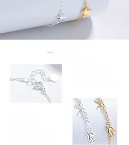 Détails rapprochés des breloques en argent sterling 925 avec motifs étoile et nœud