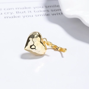 Elegant gold heart earrings with hammered texture and S925 hallmark for women